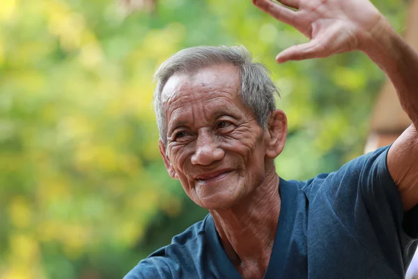 Happy old man smiling — Stock Photo, Image