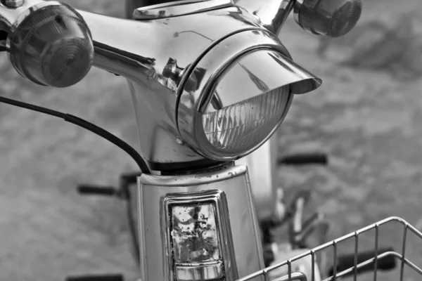 Oude motorfiets — Stockfoto