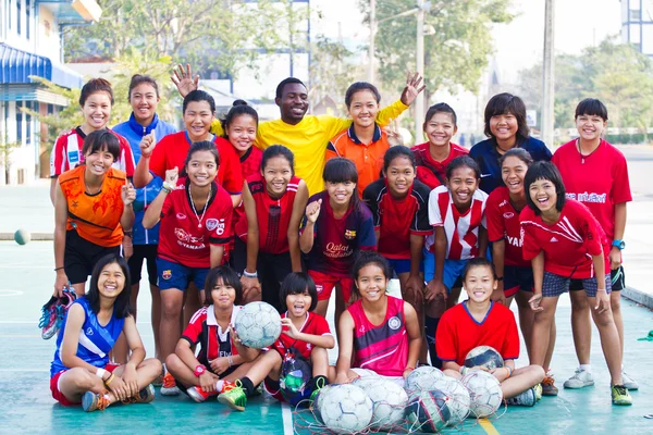 Grupo equipe futebolista jovem mulher equipe Chonburi imagem — Fotografia de Stock