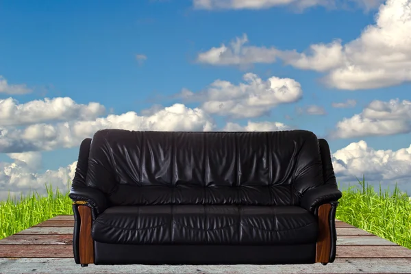 Mooi en luxe lederen sofa — Stockfoto