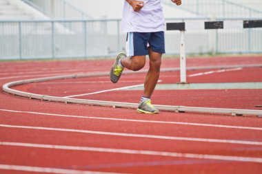 Runner rekabetçi çalışan kırpılmış görüntü