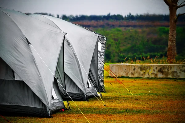 Tenda de acampamento — Fotografia de Stock