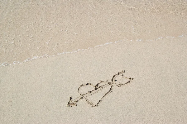 Skrivet i sanden på stranden — Stockfoto