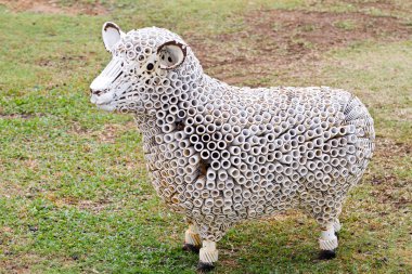Sheep statue standing    clipart