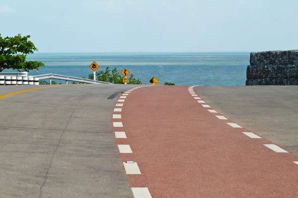 Coastal road sea at Khung Viman bay, Chanthaburi, Thailand — Stock Photo, Image