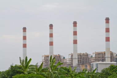 gaz türbini elektrik santrali ile yüksek gerilim transmissio