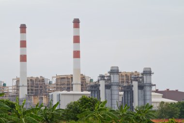 gaz türbini elektrik santrali ile yüksek gerilim transmissio