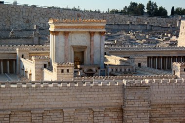 Kudüs, İsrail - 2 Aralık 2013: İkinci Tapınak döneminde İsrail Müzesi 'nde bulunan Holyland Kudüs Heykel Modeli.