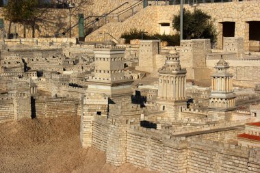 Kudüs, İsrail - 2 Aralık 2013: İkinci Tapınak döneminde İsrail Müzesi 'nde bulunan Holyland Kudüs Heykel Modeli.