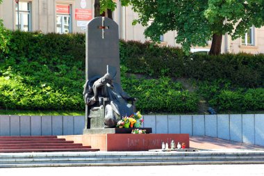 Przemysl, Polonya - 6 Mayıs 2018: Przemysl şehir merkezinde Papa II. John Paul Anıtı