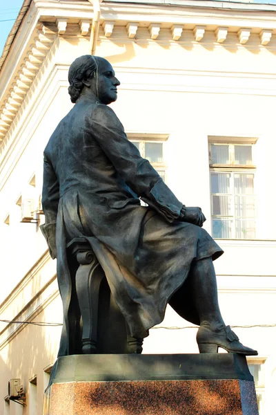 러시아 상트페테르부르크 2017 Monument Mikhail Lomonosov 러시아 과학자 주의자 — 스톡 사진