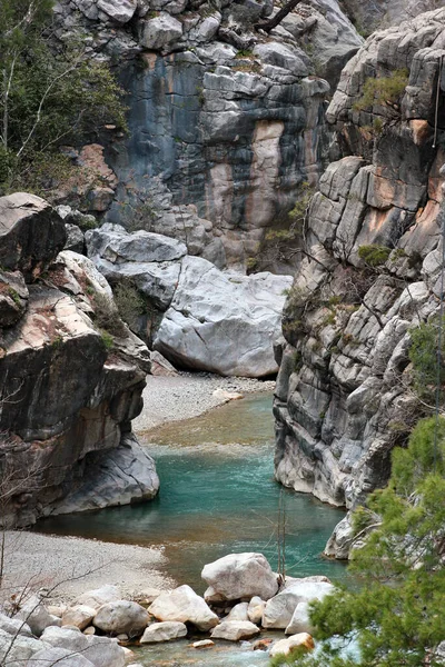 トルコ南西部のアンタルヤ県のビダグラリ海岸国立公園内の峡谷 ゴヌク峡谷の眺め — ストック写真