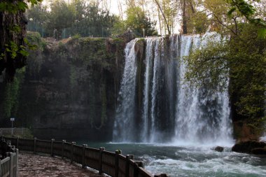 Türkiye 'nin Antalya kentinde Duden Şelalesi