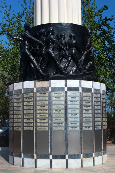 Antalya Turkey April 2022 Martyrs Monument Dedicated Memory Innocent Turkish — Foto de Stock