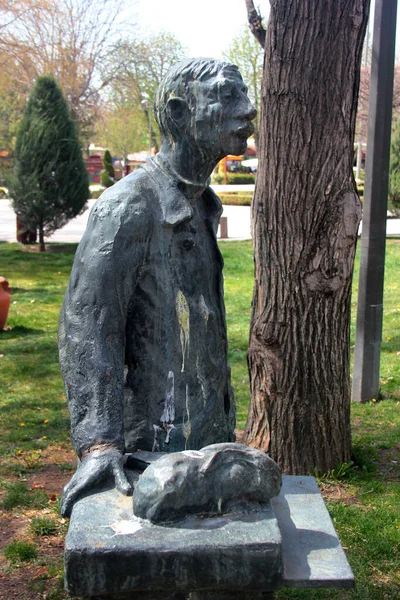 Ankara Turkey April 2022 Sculpture Man Rabbit Youth Park Genclik — стоковое фото