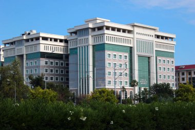 Antalya, Türkiye - 20 Haziran 2022: Antalya Bölgesel Adalet Divanı, Antalya, Burdur ve Isparta illerine hizmet veren