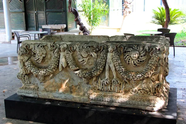 Antalya Turkey August 2022 Ancient Greek Roman Sarcophagi Sculptures Artifacts — Stock fotografie