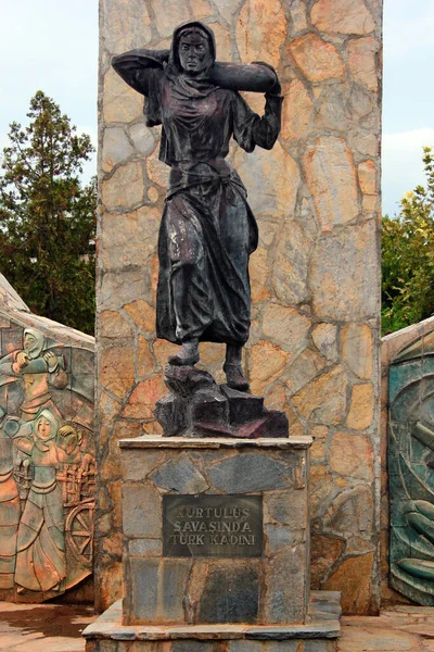 Antalya Turkey October 2022 Monument Turkish Woman War Independence Located — Stock Photo, Image