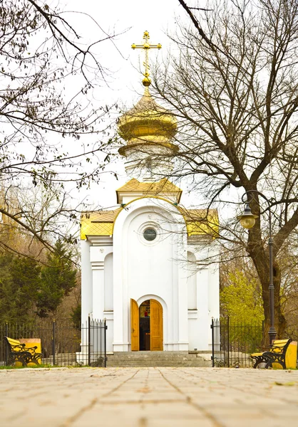 Маленькая церковь — стоковое фото