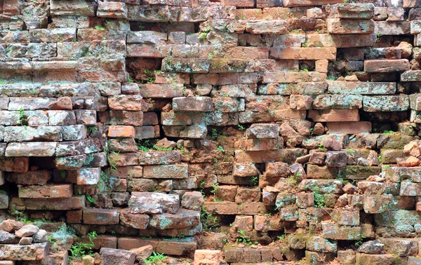 在 phanomrung 寺、 泰国古代石头墙 — 图库照片