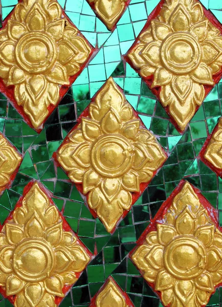 Buda pared de diseño de patrón de estilo tailandés — Foto de Stock