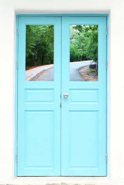 Görög stílusú ajtó görbe út — Stock Fotó