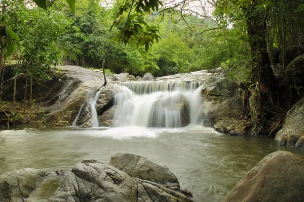 Kao Chon waterfall, Ratchaburi, Thailand — Stock Photo, Image