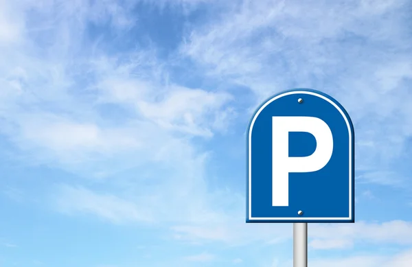 Parkovací značka s modrou oblohou — Stock fotografie