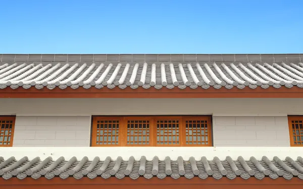 Telhado chinês tradicional com céu — Fotografia de Stock
