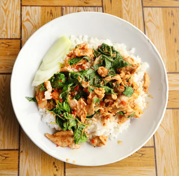 Fried rice with basil pork — Stock Photo, Image