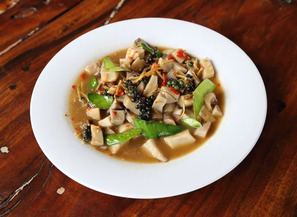 Stir Fried Eringii Mushroom in sauce — Stock Photo, Image