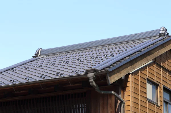 Dach tradycyjnie po japońsku — Zdjęcie stockowe