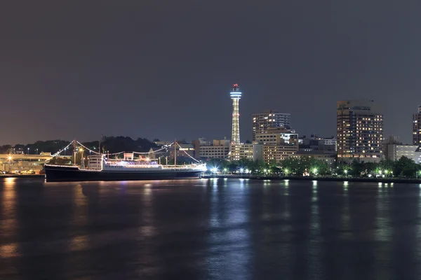 Visa Marina bay i yokohama city — Stockfoto