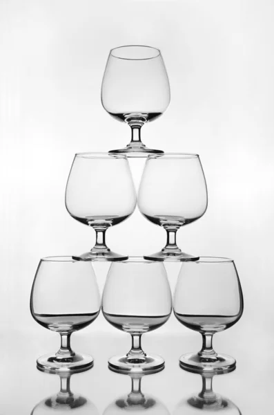 空のワインのグラスのスタック — ストック写真