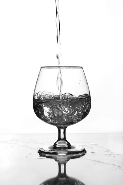 Bicchiere di vino con acqua — Foto Stock