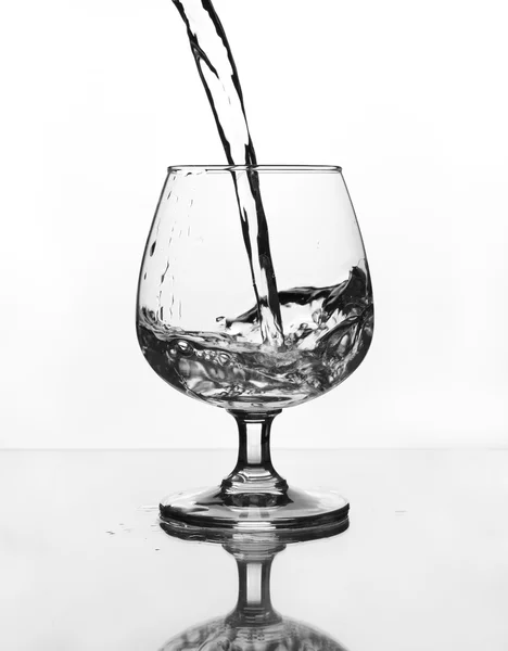 Bicchiere di vino con acqua — Foto Stock