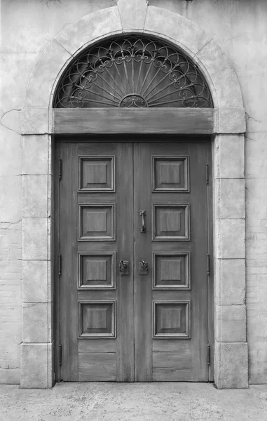 Wooden door and wall — Stock Photo, Image