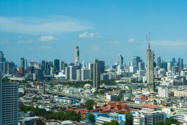 Bangkok, Tayland - 25 Nisan 2022: Bangkok, Tayland 'da yüksek binalar şehri