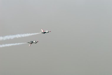 (bize Hava Kuvvetleri thunderbirds)