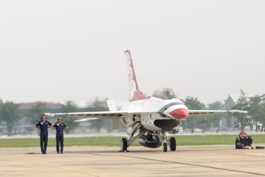 (bize Hava Kuvvetleri thunderbirds)