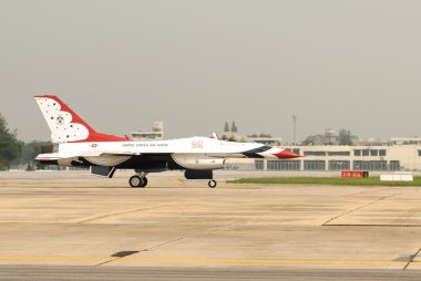 (bize Hava Kuvvetleri thunderbirds)