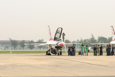 (bize Hava Kuvvetleri thunderbirds)