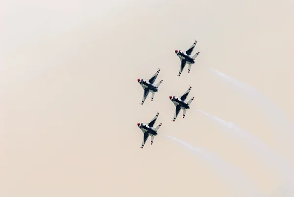 Thunderbirds (ons luchtmacht) — Stockfoto