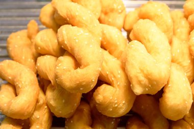 Vejetaryen Çince kızarmış hamur