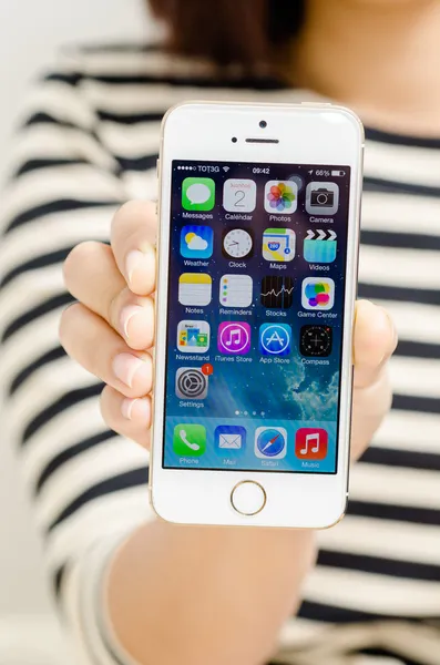 El tutma altın iphone 5'ler