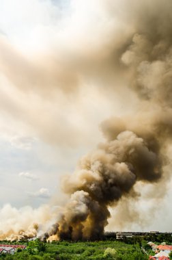 Şehir Özet kısmında yangın. 