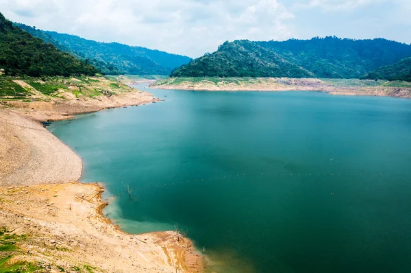 Khundanprakanchon dam, Nakhon Nayok, Thailand — Stockfoto