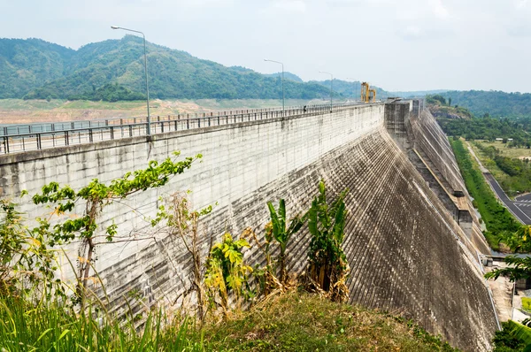 Khundanprakanchon dam, Nakhon Nayok, Thailand — Stock Photo, Image