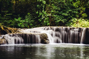 Waterfalll Num Tok Chet Sao Noi Milli Parkı, Tayland at 
