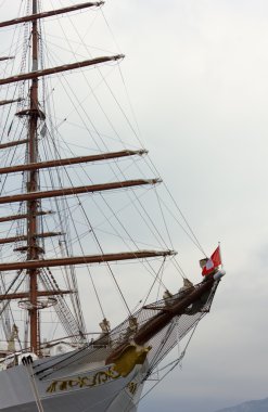 demirli beyaz yelkenli gemi yakın çekim